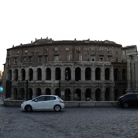 Piazza Venezia And Terrace * Roma