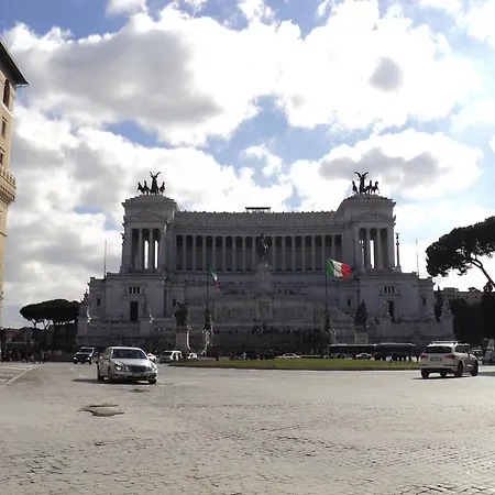 Piazza Venezia And Terrace Apartamento